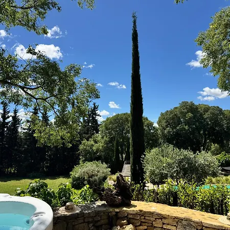 Mas D'oleandre - Wellness & Spa, Adults Only דירה Montaren-et-Saint-Médiers